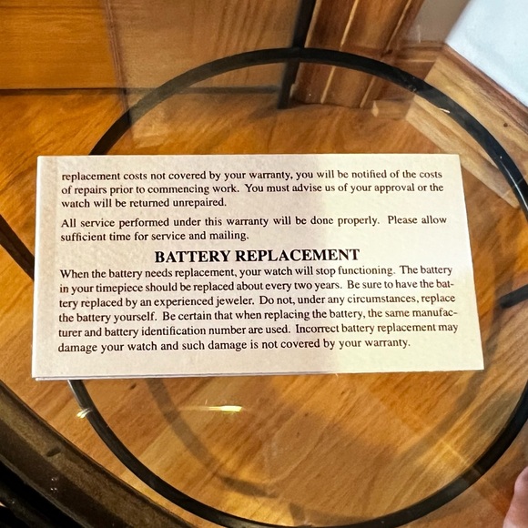 Heidi Daus Crystal Watch Cuff Limited Edition - Pistachio NWTđź’š - Picture 5 of 5